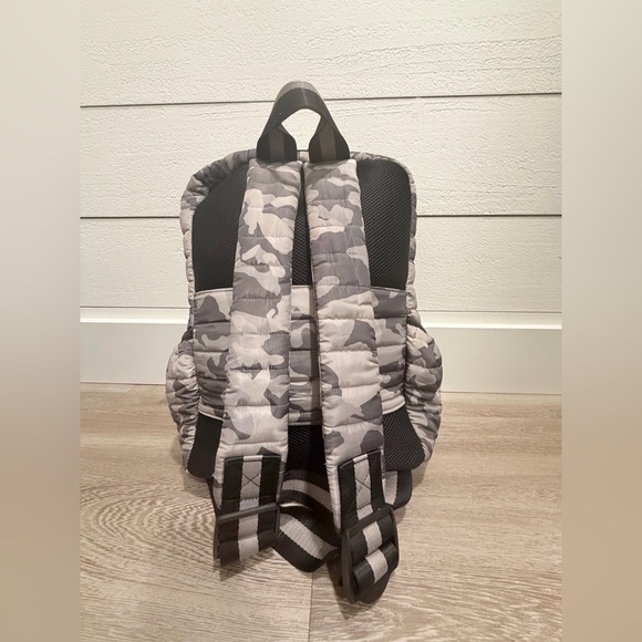 THINK ROYLN Camouflage Tote and Backpack Set - Picture 7 of 13